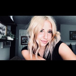 Meet your Posher, Kara